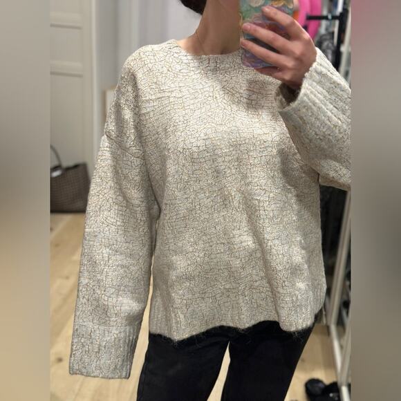 ZARA coolest sweater ever! Size Large (NWT) - Picture 3 of 12